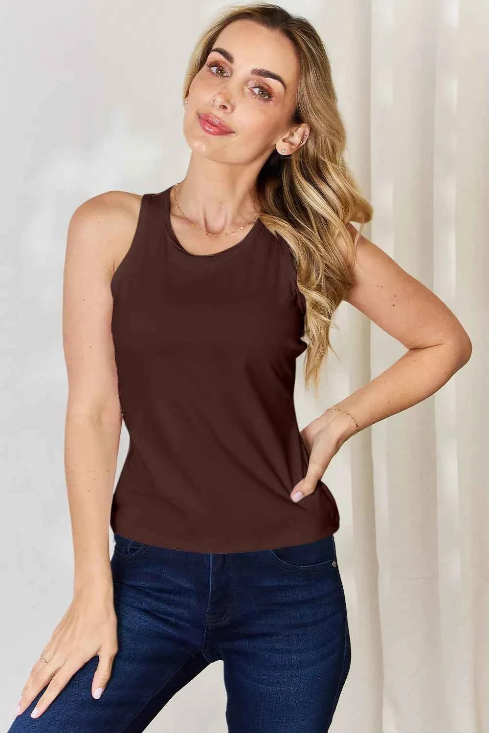 Round Neck Racerback Tank - Stylish Essential for All Sizes