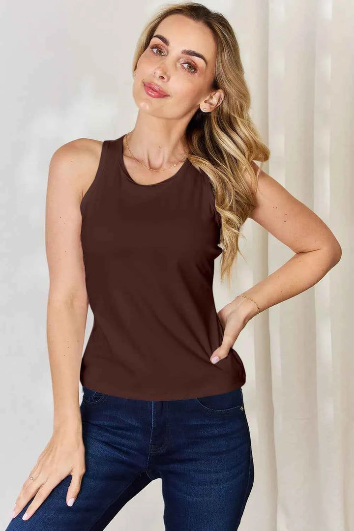 Round Neck Racerback Tank - Stylish Essential for All Sizes